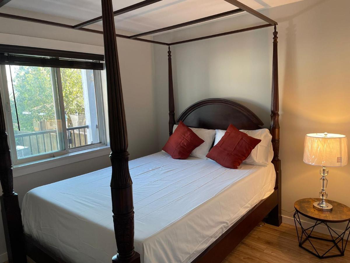 Sooke Vacation Suite Eksteriør bilde